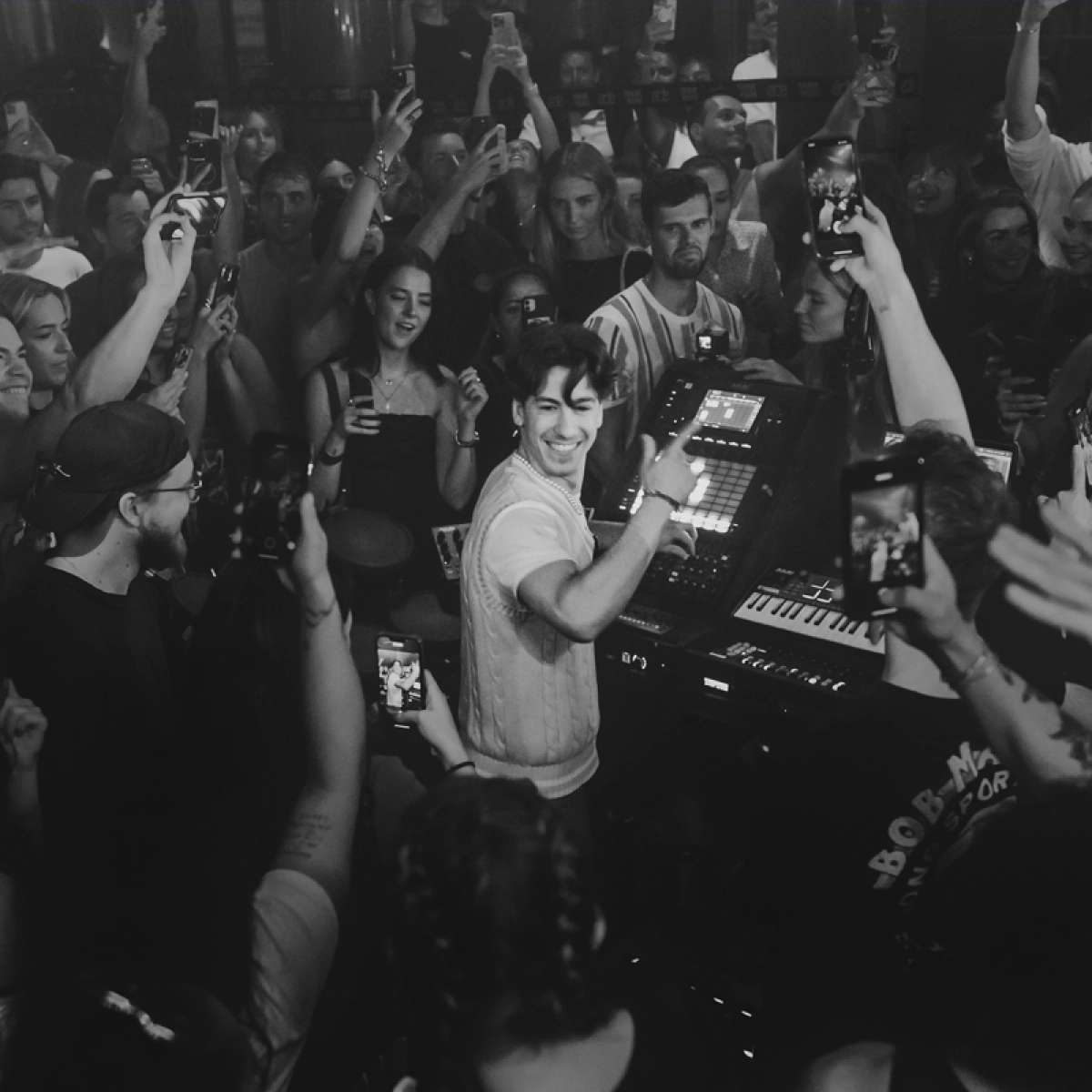 Jack Shore presents: Jack in the Middle Tour (EXTRA SHOW)